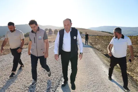 Geyve'de soğuk asfalt çalışmaları başladı