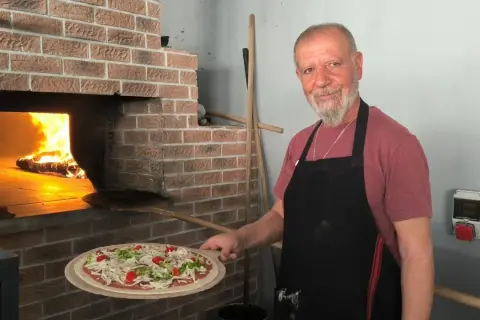 Gabriel Özmen Mardin'de 1 milyon Avro'yla Pizzeria Gabriel açtı