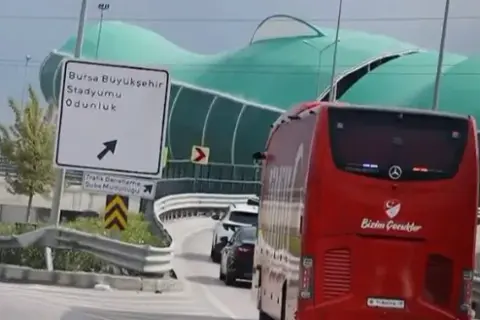 Milli Takım İtalya maçı için Bursa'da, Pazartesi akşamı Matlı Stadyumu'nda