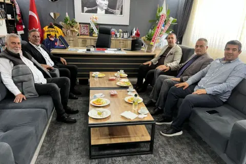 Volkan Barbaros Ağrı ASKF'yi Ziyaret etti ve Spor Desteklerini Sürdüreceğini Bildirdi
