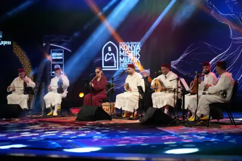 Konya Mistik Müzik Festivali'nde dünya sesleri buluştu