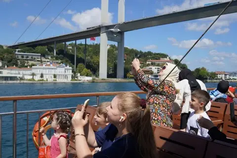 İBB'den çocuklara okul öncesi Boğaz hediyesi