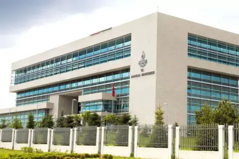 AYM'den 'Yeni Parti'ye 30 günlük savunma süresi