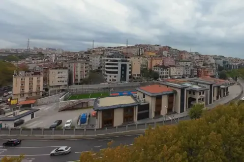 Beyoğlu’da yeni İmam Hatip Ortaokulu açıldı