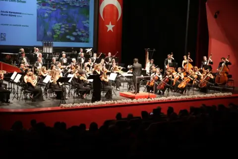 Eskişehir Senfoni Orkestrası yeni sezona uvertürle başladı
