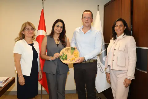 Hindistan’da Türk kuru meyve ihracatı artıyor