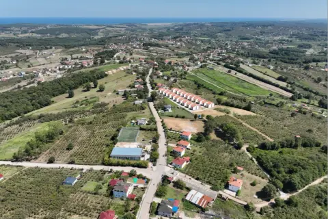 Kocaeli Büyükşehir Belediyesi, Kırsal Yollarda Sathi Kaplama ile Ulaşımı Güçlendiriyor