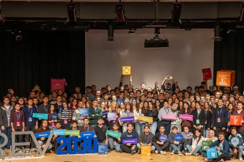 Rönesans Eğitim Vakfı yeni dönem burs başvuruları başladı