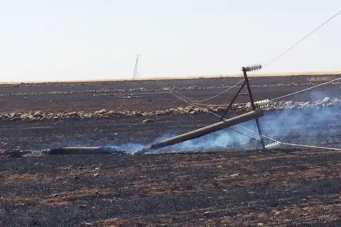 Dicle Elektrik: Anız yangınları 250 direği zarar gördü