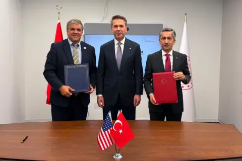TÜNAŞ ve ABD, SMR ve 4. nesil reaktör için anlaşma imzaladı
