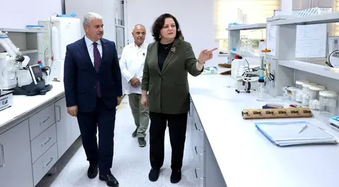 Konya Valisi Akın’dan Temiz Hava Merkezi Müdürlüğü’ne ziyaret