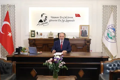 Talas Başkanı Yalçın: "Cumhuriyet milletimizin dirilişidir"