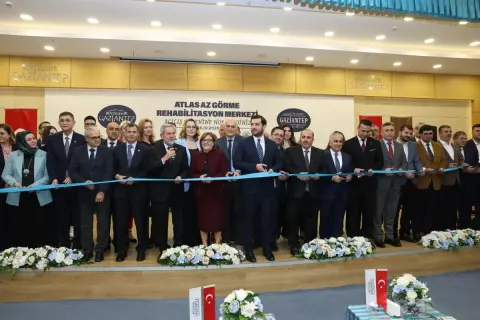 Gaziantep’te Az Görme Rehabilitasyon Merkezi hizmete açıldı