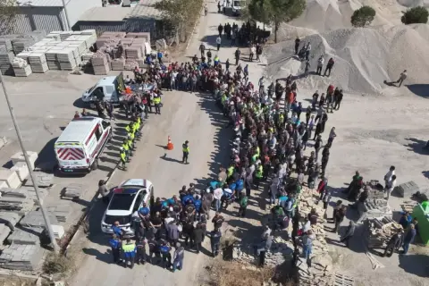 Manisa'da belediye personeline yol güvenliği eğitimi