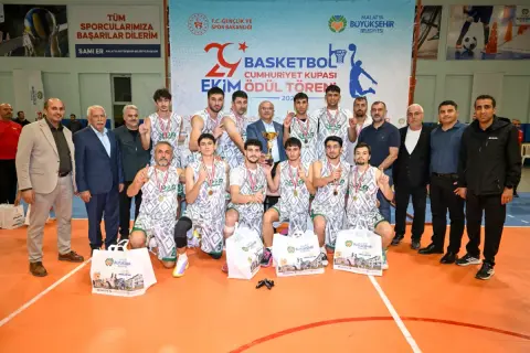 Malatya'da 29 Ekim Basketbol Turnuvası Sona Erdi