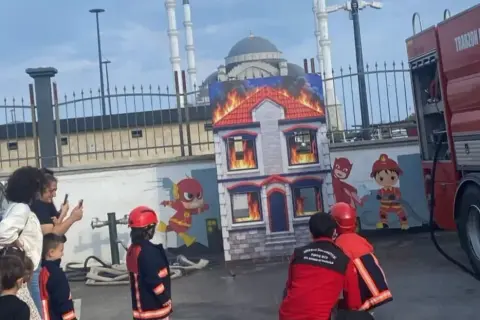Trabzon İtfaiyesi 9 Ayda 5 Bin Kişiyi Eğitti
