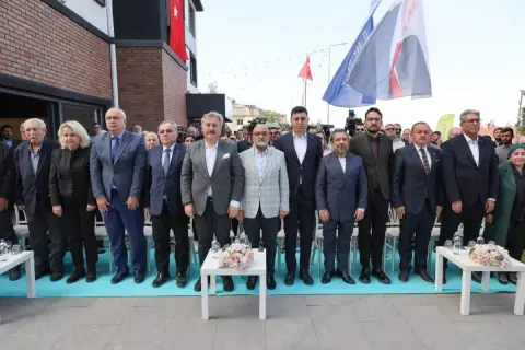 Melikgazi'de 3'in 1 Sosyal Yaşam Merkezi Açıldı