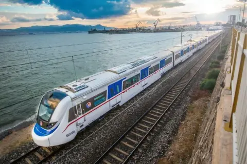 İzmir'de İZBAN'a 90 dk aktarma; 29 Ekim'de 1 kuruş