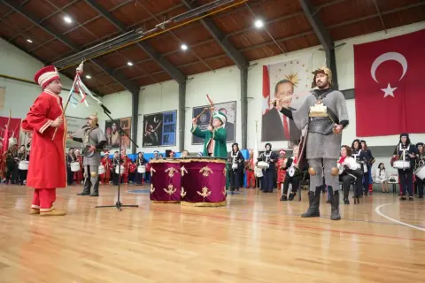 Yenişehir'de 103. Yıl Coşkusu: Spor ve Sanat Bir Arada