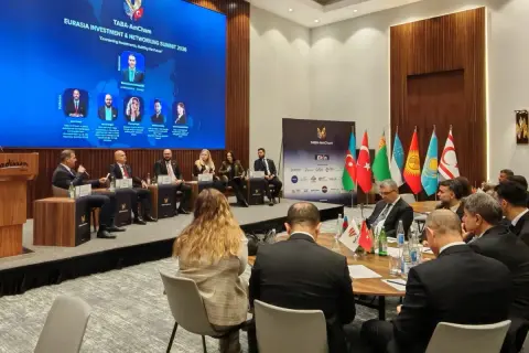 Bakü’de Hazar Köprüsü Zirvesi: 4 Stratejik Girişim Duyuruldu