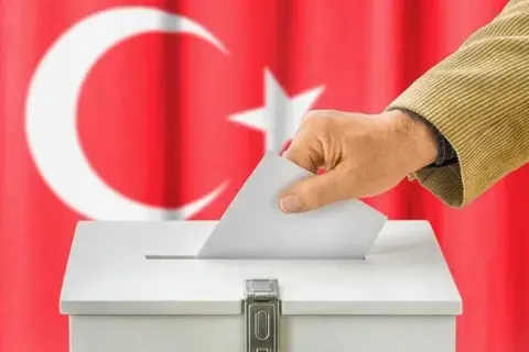 Saha anketi: Kararsızlar %45, AK Parti düşüyor, YRP-Zafer çıkıyor