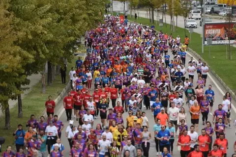 13. Eker I Run başladı: 5 bin koşucu Uludağ'dan Eker Meydan'a