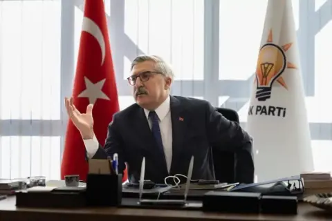Yayman: "Cumhurbaşkanımız kırmızı çizgimiz, Özgür Özel haddini bilsin"