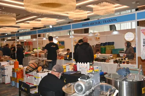 Trabzon Arıcılık Fuarı açıldı: Yıllık 2500 ton bal üretimi