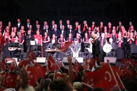 İzmit'te 103. Yıl: Türk Sanat Müziği ile Cumhuriyet Coşkusu