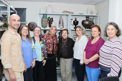 Bursa'da Seramik Duayeni Prof. Dr. Sevim Çizer Konuştu