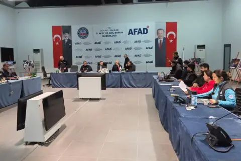 Kocaeli'de sağanak felaketi: 2 bin 865 ihbar, okullar tatil