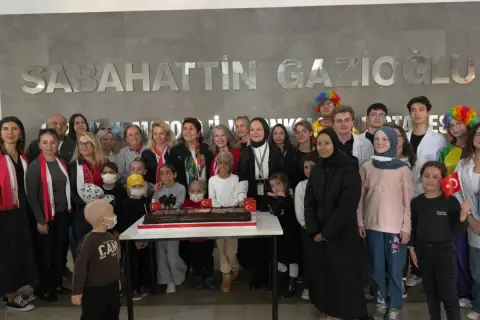 29 Ekim'de lojemi çocuklarıyla bayram coşkusu