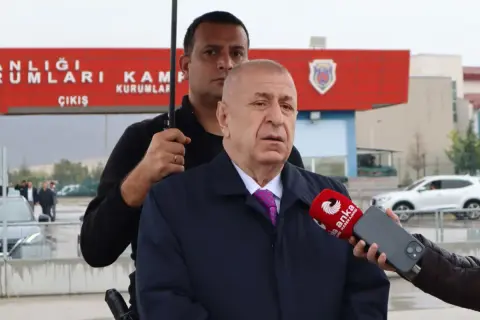 Ümit Özdağ: Türkiye'de sandıktan başka yol kalmadı