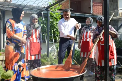 Yıldırım'da kadın emeği 15 kooperatife dönüştü