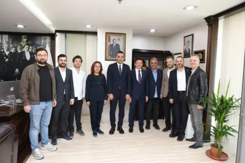 Hamza Dağ Çiğli'de: "Önemli yatırımlar kazandırıp birlik pekiştireceğiz"