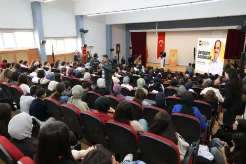 Konya Büyükşehir’den üniversite buluşmaları devam ediyor