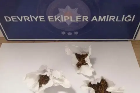 Keşan'da ticari takside uyuşturucu taşıdılar! 2 tutuklama