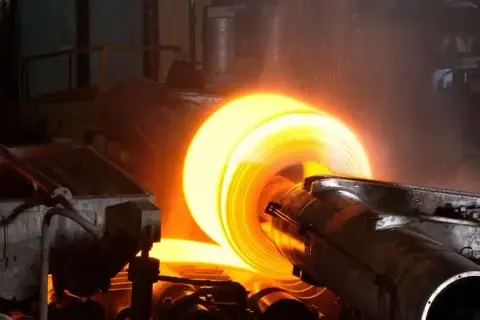 Ağustos'ta sanayi üretimi düştü, imalatta gerileme