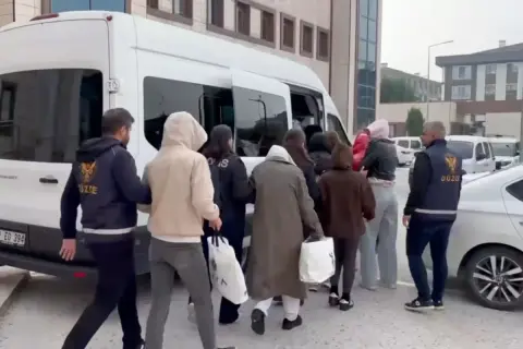 Düzce’de masaj salonlarına yönelik fuhuş operasyonu: 5 tutuklama