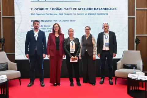 Manisa'nın geleceği bilim insanlarıyla belirlendi