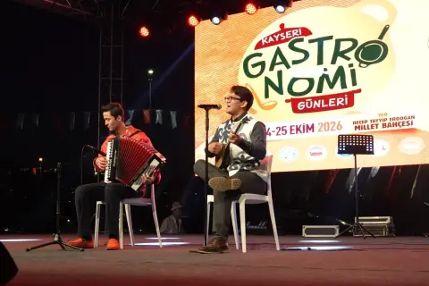 Kayseri'de Türk Dünyası Ezgileri Yankılandı