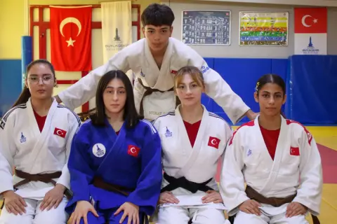 İzmirli genç judocular Balkan şampiyonu, hedef olimpiyat