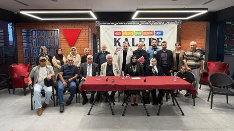 UNESCO Edebiyat Şehri'nde iki usta anıldı: Özturan ve Yener