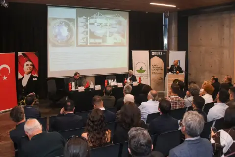 Bursa'nın 700 Yıllık Mimari Mirası Panelde Ele Alındı