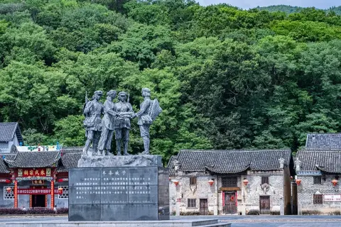 Xi Jinping: 'Yarım Yorgan' ruhu yeni Uzun Yürüyüş'te