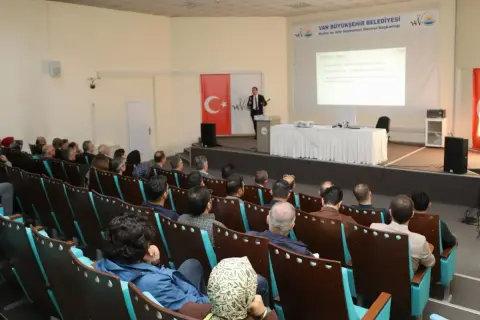 Van Büyükşehir'de personel KVKK eğitimi alıyor