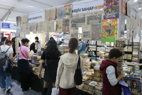 Kocaeli Kitap Fuarı'nda sahaf stantları doldu