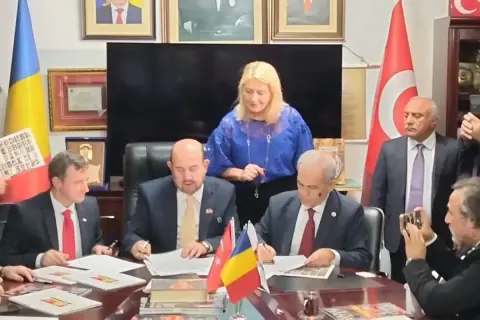 Türk ve Rumen gazeteciler el sıkıştı: İş birliği protokolü imzalandı