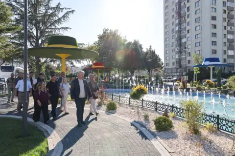 Melikgazi'ye yarın çifte açılış: Sosyal merkez ve vefa parkı