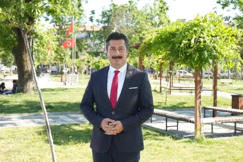 Yenişehir Millet Bahçesi'ne otopark ve çarşı: Halk onayı aranıyor